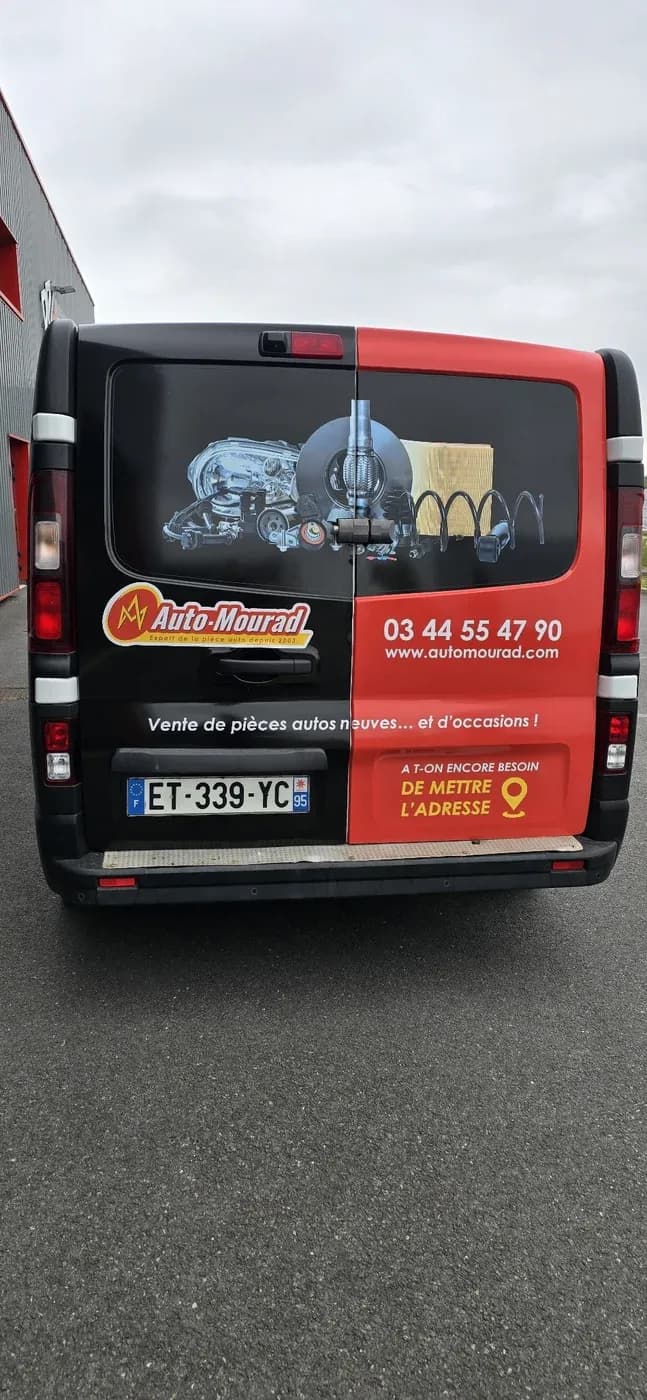 Semi covering Renault Trafic Auto Mourad, vue laterale