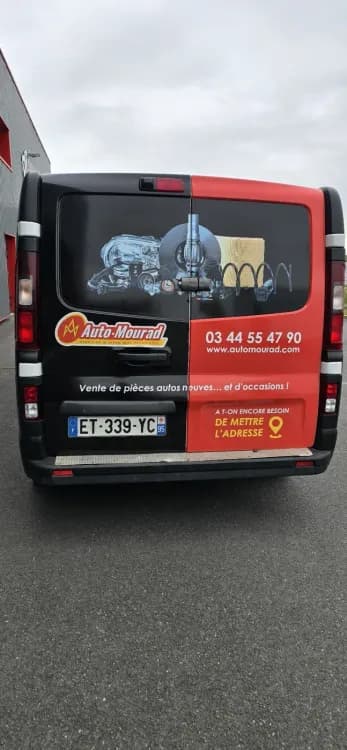 Semi covering Renault Trafic Auto Mourad, vue laterale