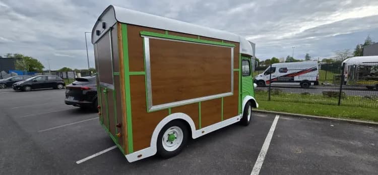 Detail covering effet bois FCMAG food truck