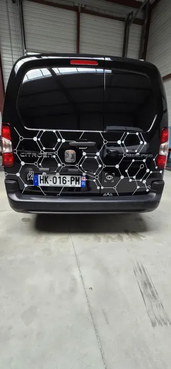 Decoration decoupee laterale vehicule Horus Connect