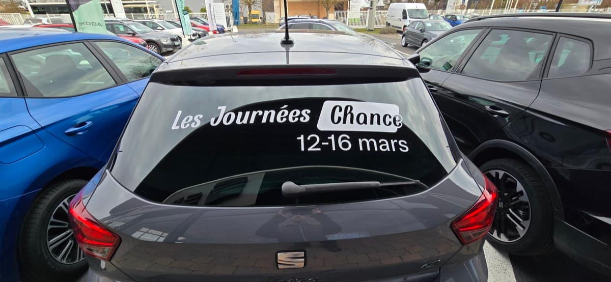 Vitrophanie Saint-Maximin Automobile